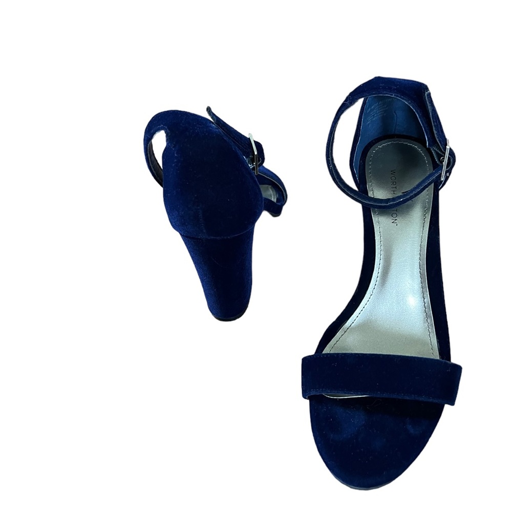 Velvet blue worthington heels